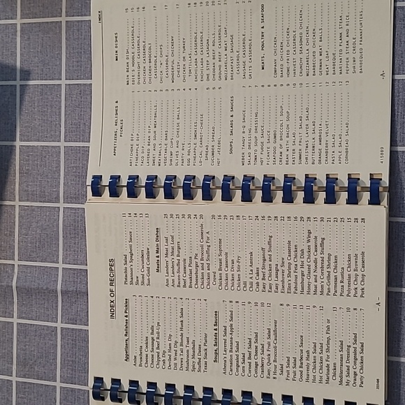 Two (2) Church Cookbooks From North & South Carolina - Picture 6 of 8